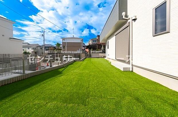 「週末の楽しみが増える」BBQ、ガーデニング、お子様の自然とのふれあいなど、お庭があるから楽しみも倍増するマイホーム。