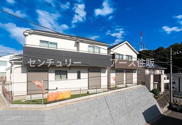 「マイホームの喜びを感じる」スタイリッシュなデザインに心満たされる。憧れのマイホームに相応しい美しく映える外観です。