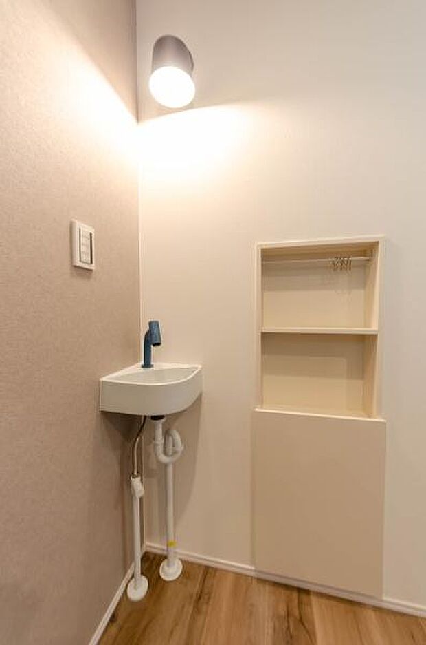 玄関にある洗面です