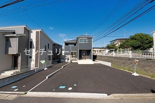 「マイホームの喜びを感じる」スタイリッシュなデザインに心満たされる。憧れのマイホームに相応しい美しく映える外観です。