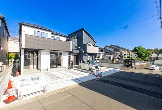 「マイホームの喜びを感じる」スタイリッシュなデザインに心満たされる憧れのマイホーム。住環境および生活利便性も魅力のマイホームです。