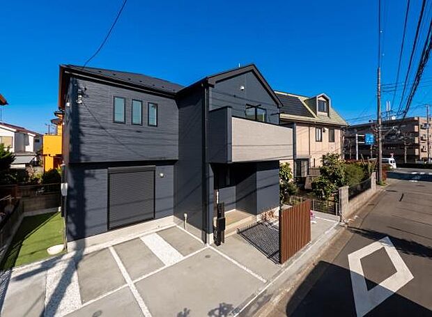 「マイホームの喜びを感じる」スタイリッシュなデザインに心満たされる憧れの家。