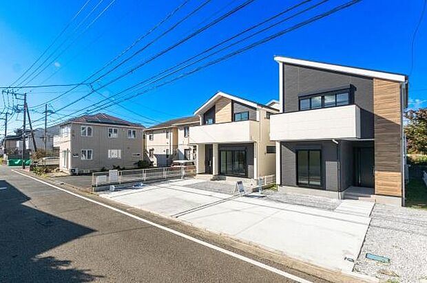 開放感+日当たりの良さ家に入らなくても分かる日当たりの良さ。開放感の良さ。碧空も清々しく心地の良い住まい。住みたくなる家。暮らしたい町。