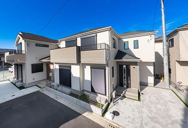 開放感+日当たりの良さ家に入らなくても分かる日当たりの良さ。開放感の良さ。碧空も清々しく心地の良い住まい。住みたくなる家。暮らしたい町。