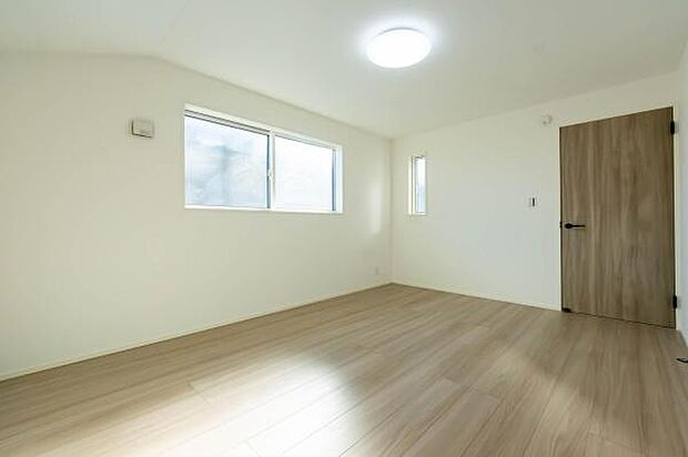 「Bed Room」落ち着いた色合い、シンプルなデザイン。洋室として大事なお部屋です。