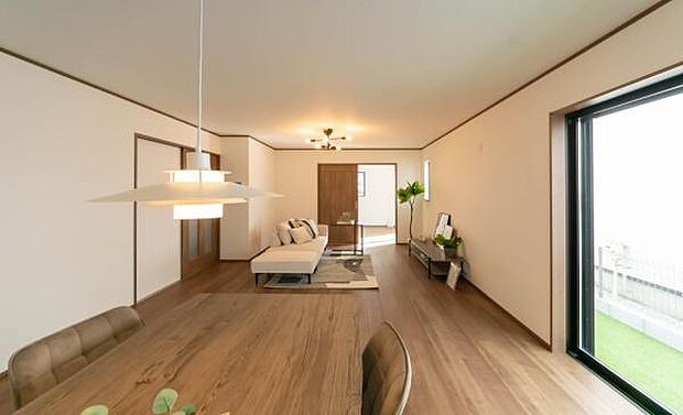 心地よい風が吹き抜ける、ゆとりあるLDK。この広い空間でどんな思い出を作りますか?未来の幸せな生活イメージが膨らむ理想の空間です。