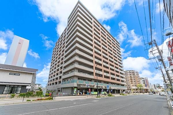 駅まで徒歩5分　平坦地ですリフォーム済　陽当たり良好