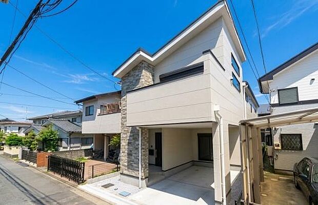 「威風堂々とした素敵な佇まい」どの角度から眺めても、所有感が満たされる理想的で素敵な住まい