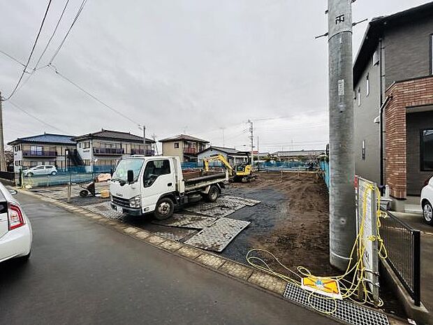 ■完成物件もご案内可能■・ご案内時には実際の立地に加え、同メーカー・同仕様の完成物件もご案内可能です。・現地と建物を実際にご覧いただく事で、新居で生活している様子がイメージしやすくなります。