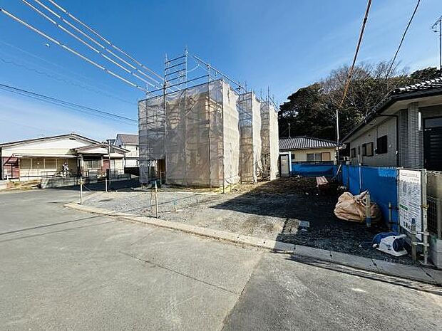 ■完成物件もご案内可能■・ご案内時には実際の立地に加え、同メーカー・同仕様の完成物件もご案内可能です。・現地と建物を実際にご覧いただく事で、新居で生活している様子がイメージしやすくなります。