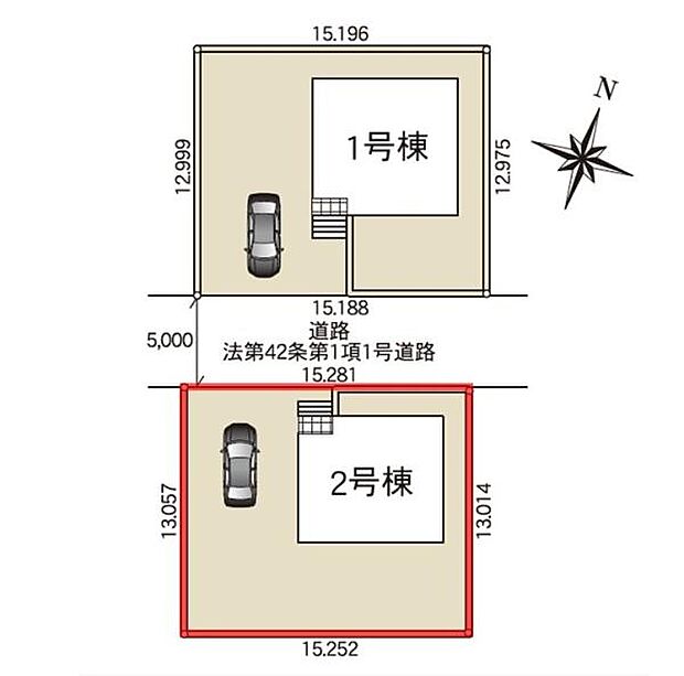 シンプルで見やすい区画図です。各棟には駐車スペースが設けられています。接道幅も明確に表示されており区画の配置や形状が一目でわかります。