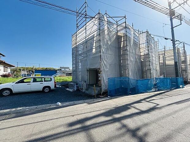 ■完成物件もご案内可能■・ご案内時には実際の立地に加え、同メーカー・同仕様の完成物件もご案内可能です。・現地と建物を実際にご覧いただく事で、新居で生活している様子がイメージしやすくなります。