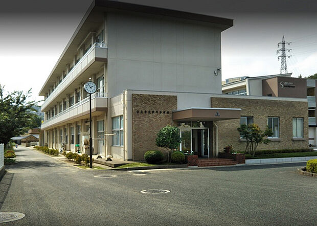 日立市立助川中学校まで1861m