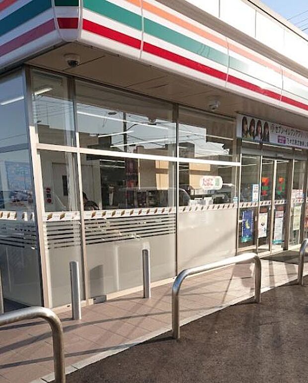 セブンイレブン日立旭町店まで579m
