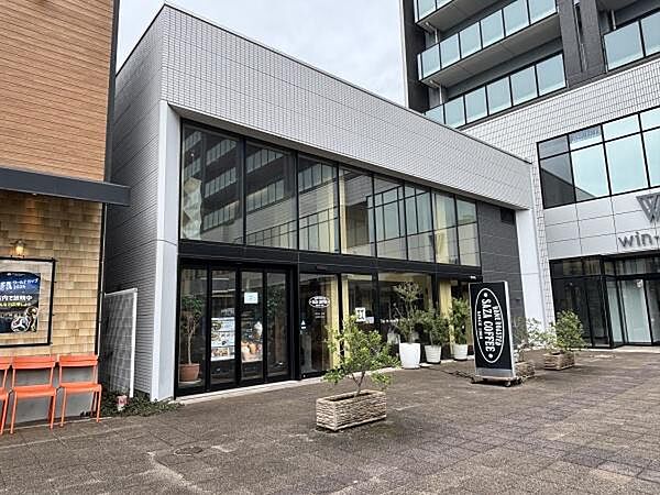 SAZA COFFEE　勝田駅前まで150m