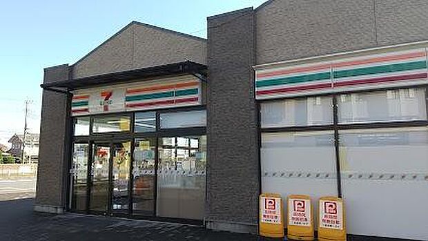 セブンイレブン水戸水高スクエア店まで591m