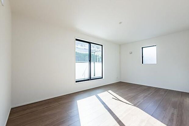 「Bed Room」落ち着いた色合い、シンプルなデザイン。洋室として大事なお部屋です。