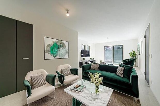 「上質な空間を」開放感と日当たりの良さに恵まれたリビング空間。（本画像はCGにて家具を配置しております。実際に家具はおかれておりません。）