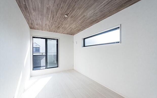 「Bed Room」落ち着いた色合い、シンプルなデザイン。洋室として大事なお部屋です。