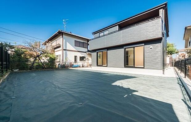 「週末の楽しみが増える」BBQ、ガーデニング、お子様の自然とのふれあいなど、お庭があるから楽しみも倍増するマイホーム。