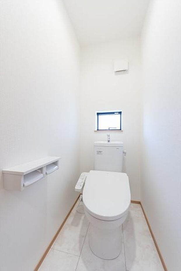 「お手洗い」清潔感と落ち着く雰囲気が大切なお手洗いです。