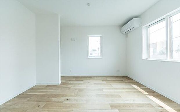 「Bed Room」落ち着いた色合い、シンプルなデザイン。洋室として大事なお部屋です。