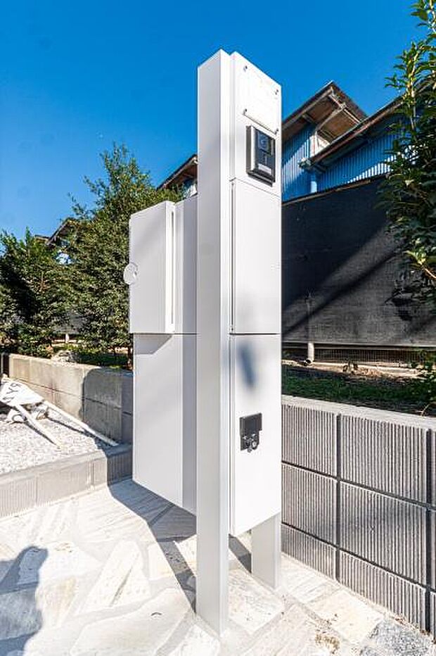 「宅配ボックス付き」大型の宅配ボックスは有ると大変便利です。