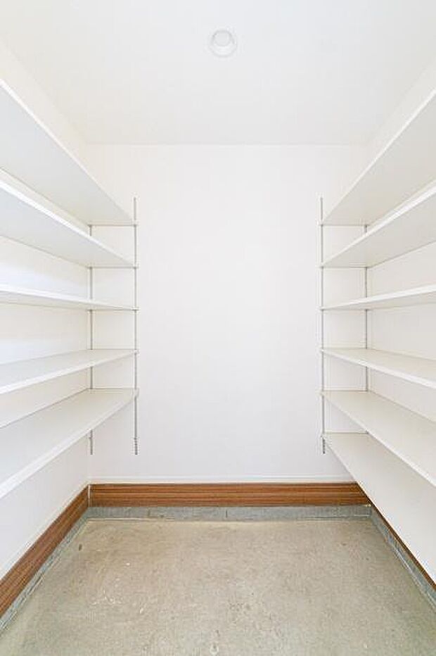 シューズクローク