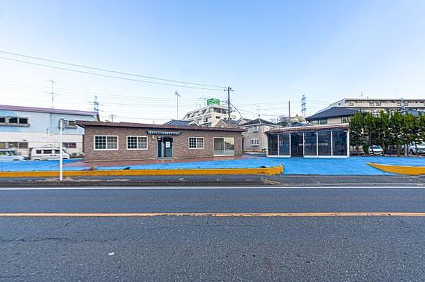 「現況現地写真」ご覧の陽当たりが確保されます。自身のこだわりを表現できます。