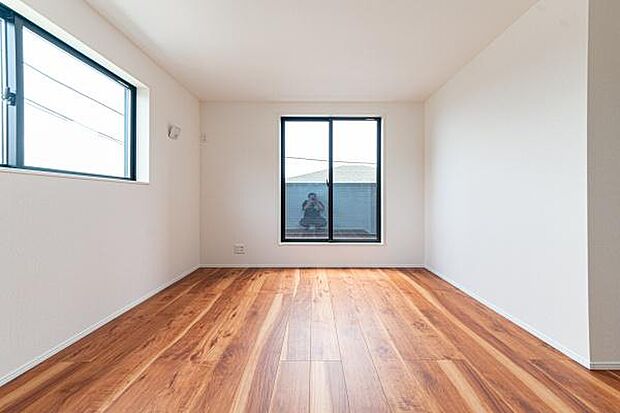 「自分の部屋ができた!」そんなお子様の喜ぶ顔が目に浮かぶようです。(本画像はCGにて家具を配置しております。実際に家具はおかれておりません。)