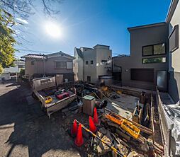 神奈川県横浜市磯子区岡村３丁目