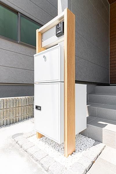 玄関を拡大表示