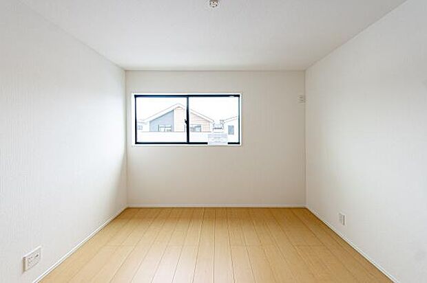 「Bed Room」落ち着いた色合い、シンプルなデザイン。洋室として大事なお部屋です。