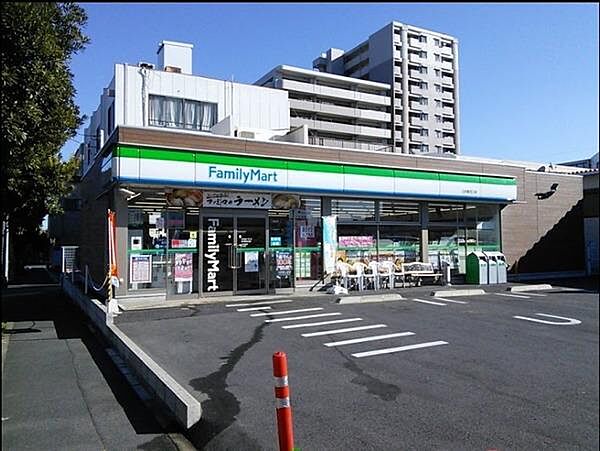 画像17:ファミリーマート 臼井駅北口店 まで281m