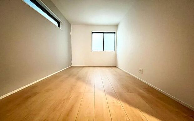 《洋室》　■型にはまらない多才なプライベートルーム。くつろぎの場としてだけでなく、趣味や仕事のパーソナルスペースとしても活躍する、個の時間をたっぷり楽しめる快適空間です。