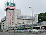 周辺：島忠ホームセンター横浜店まで903m、ホームセンターフロア：午前10時から午後8時　家具フロア：平日午前11時から午後7時　土・日・祝日午前10時から午後7時