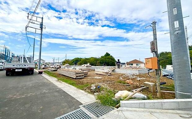 《前面道路含む現地》 ■現地写真です。