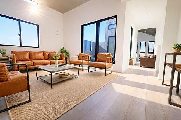 ゆとりを感じさせる上質で明るい空間が、住まう人や訪れる人を心地よく迎え入れてくれます。(本画像家具はCGで作成しており、実際に現地に家具はおかれておりません。また価格に家具は含まれておりません)