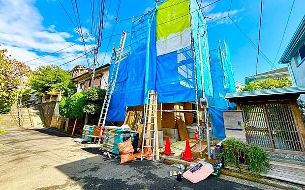 《現地》　■心地よいライフスタイルが実現できるそんな予感。