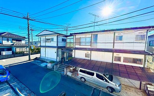 《眺望》 ■目の前には気持ちの良い青空が広がります。開放的で開けた空間が望めます。