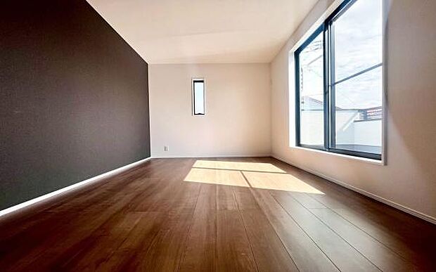 《寝室》 ■心地よい眠りへといざなうしっとりと落ち着いた雰囲気の寝室。