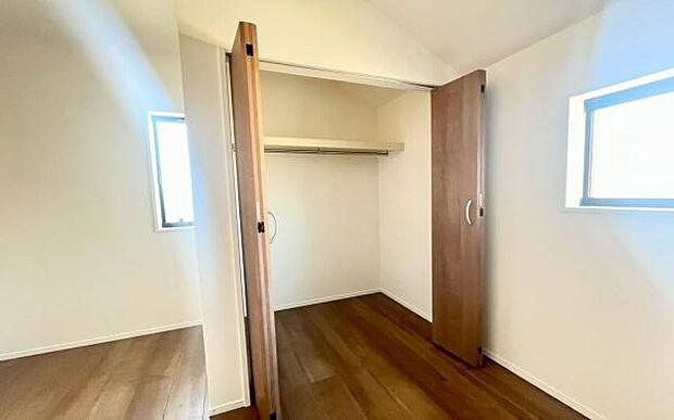 《収納》 ■お部屋がすっきり片付きます。