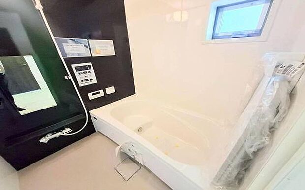 《浴室》 ■ゆったりくつろげる癒しのバスルーム。