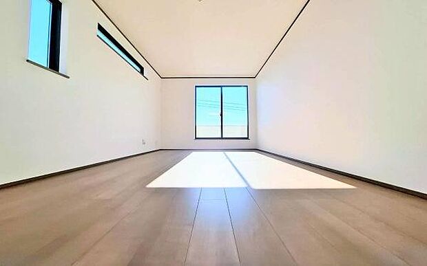 《子供部屋》 ■お子様の成長を優しく見守る、明るい子供部屋。遊んだり、学んだり、時には一人の時間を過ごしたりと健やかな毎日を育む大切な場所。未来への第一歩を育む、かけがえのない空間です。