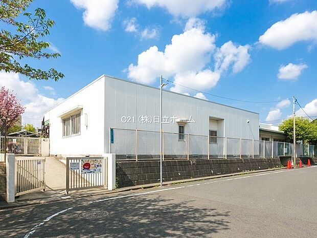 荏田西保育園まで615m、子ども達が愛情と養護の行き届いた環境の中で 個性を十分発揮し 、一人ひとりの可能性を豊かに伸ばせることを目標とします