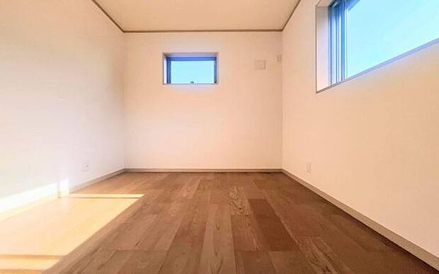 《洋室》　■品のある落ち着いた洋室