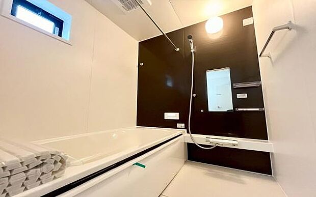 《浴室》 ■ゆったりくつろげる癒しのバスルーム。