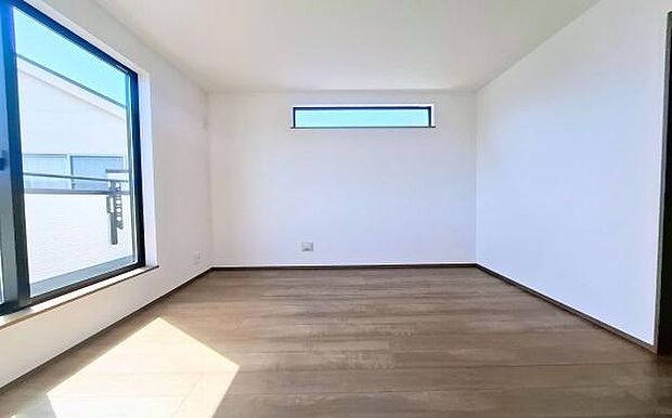 《子供部屋》 ■お子様の成長を優しく見守る、明るい子供部屋。遊んだり、学んだり、時には一人の時間を過ごしたりと健やかな毎日を育む大切な場所。未来への第一歩を育む、かけがえのない空間です。