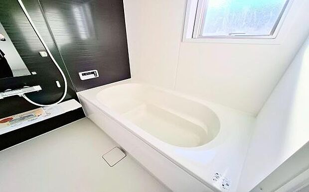 《浴室 》 ■バスルームは一日の疲れを癒す居心地の良い空間です。