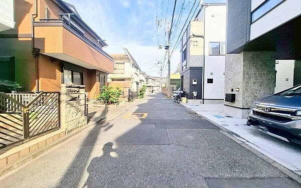 《現地》　■青い空と白い雲、気分が晴れる場所がここにあります。